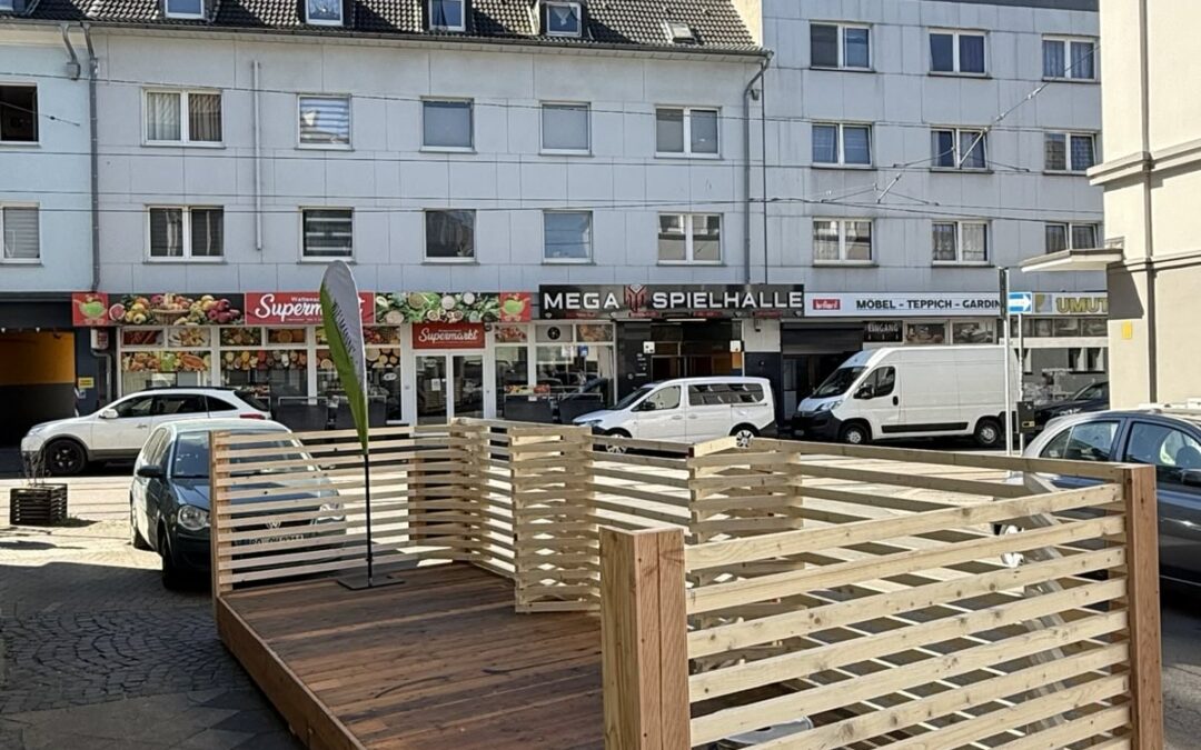 Parklett „FreiRaum“ in der Sedanstraße